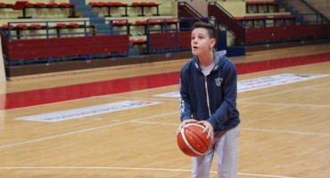 HKK Zrinjski, nagradna igra