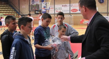 HKK Zrinjski, nagradna igra, HKK Zrinjski, nagradna igra