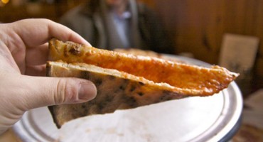 Stručnjak: 'Većina ljudi pogrešno jede pizzu!'