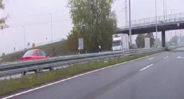 Vozio 100 km/h u suprotnom smjeru