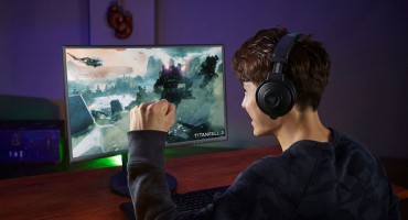 Samsung predstavio zakrivljeni monitor za gamere