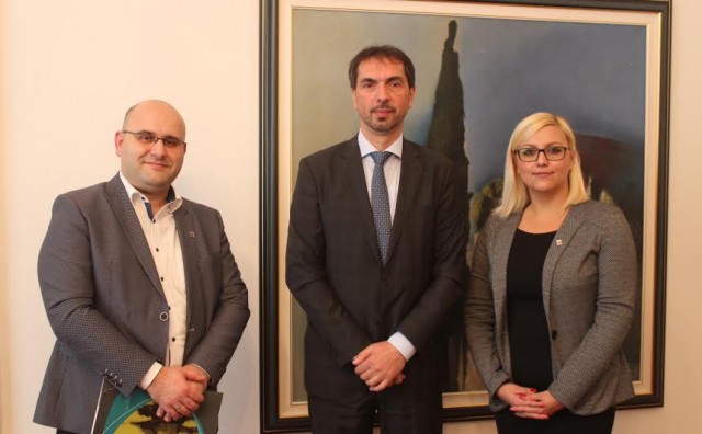 Predsjednik Federacije BiH Marinko Čavara razgovarao s predstavnicima Instituta za razvoj mladih KULT