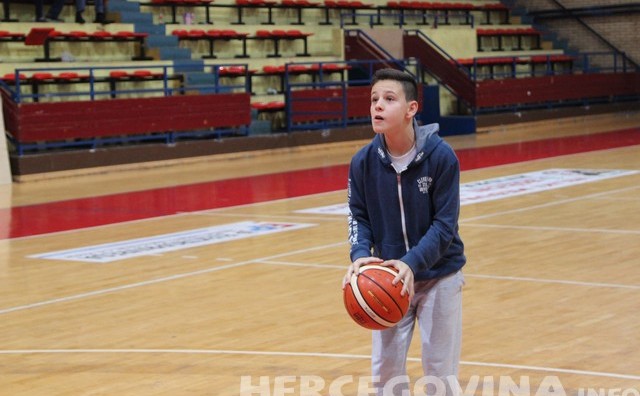 HKK Zrinjski, nagradna igra