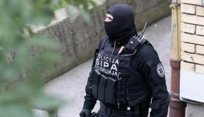 Uhićeno 13 bivših pripadnika Armije BiH, evo tko su