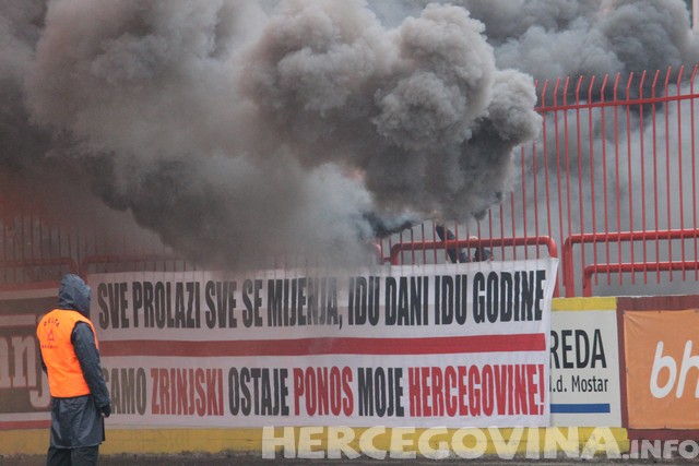 HŠK Zrinjski: Pogledajte dimljadu Ultrasa protiv Željezničara