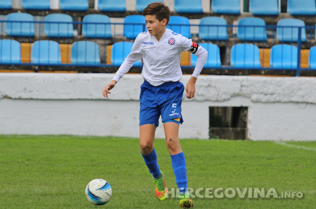 Mlađi pioniri i juniori Hajduka uvjerljivi u Metkoviću
