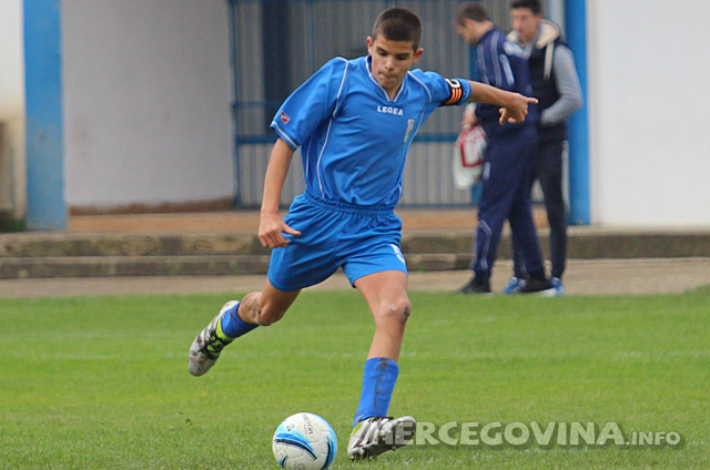 Mlađi pioniri i juniori Hajduka uvjerljivi u Metkoviću