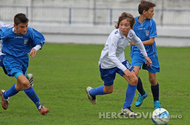 Mlađi pioniri i juniori Hajduka uvjerljivi u Metkoviću
