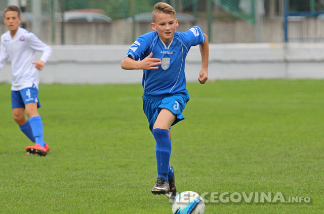 Mlađi pioniri i juniori Hajduka uvjerljivi u Metkoviću