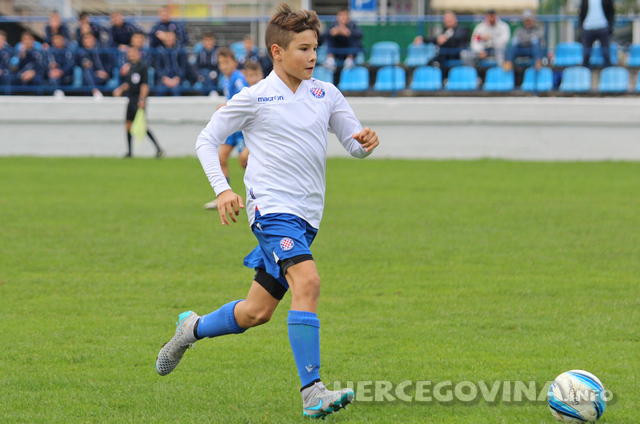 Mlađi pioniri i juniori Hajduka uvjerljivi u Metkoviću