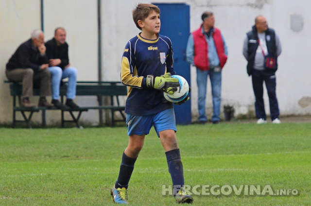 Mlađi pioniri i juniori Hajduka uvjerljivi u Metkoviću