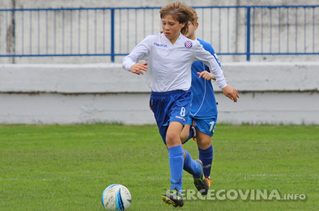 Mlađi pioniri i juniori Hajduka uvjerljivi u Metkoviću