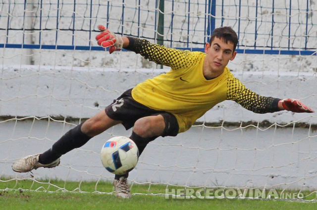 Mlađi pioniri i juniori Hajduka uvjerljivi u Metkoviću