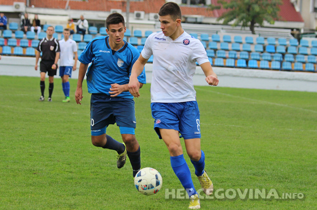 Mlađi pioniri i juniori Hajduka uvjerljivi u Metkoviću