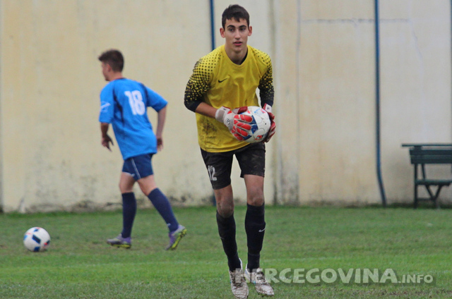 Mlađi pioniri i juniori Hajduka uvjerljivi u Metkoviću