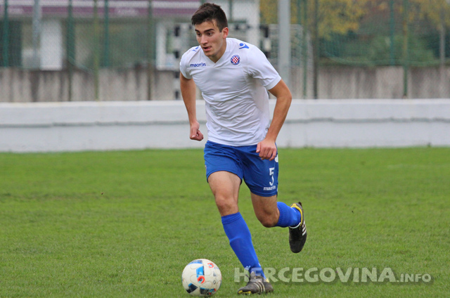 Mlađi pioniri i juniori Hajduka uvjerljivi u Metkoviću