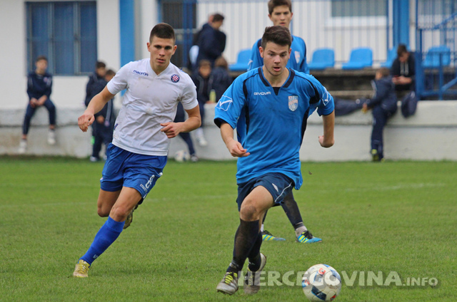 Mlađi pioniri i juniori Hajduka uvjerljivi u Metkoviću