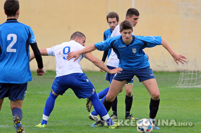 Mlađi pioniri i juniori Hajduka uvjerljivi u Metkoviću