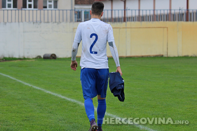 Mlađi pioniri i juniori Hajduka uvjerljivi u Metkoviću