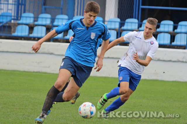 Mlađi pioniri i juniori Hajduka uvjerljivi u Metkoviću