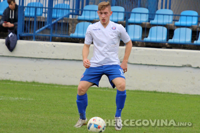 Mlađi pioniri i juniori Hajduka uvjerljivi u Metkoviću