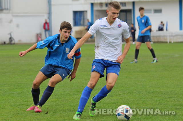 Mlađi pioniri i juniori Hajduka uvjerljivi u Metkoviću