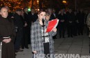 Mostar: Polaganje vijenaca u spomen hrvatskim braniteljima ispred Hrvatskog doma hercega Stjepana Kosače