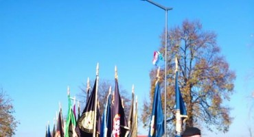 Kolona sjećanja za Vukovar