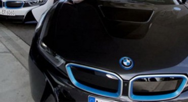 BMW štedi na ugljeničnim vlaknima
