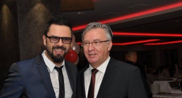  Odlična atmosfera uz Grašu na HT ERONET-ovu partyju