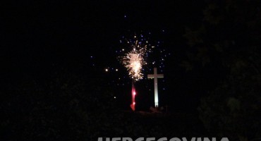 Mostar: Vatrometom obilježena obljetnica Herceg Bosne