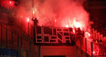 Pogledajte kako su izgledali svi neredi na utakmici Grčka - BiH