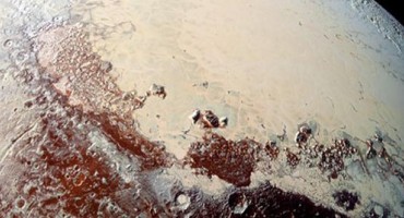 Pod ledenom površinom znamenitog Plutonova srca