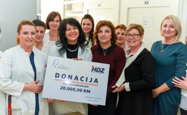 zajednica žena hdz, donacija