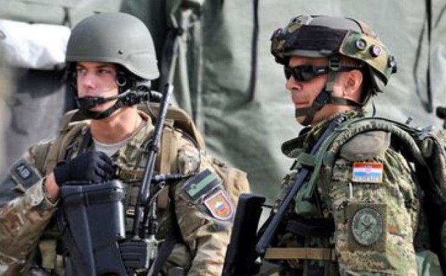 NATO proglasio uzbunu i stavio 300.000 vojnika u stanje pripravnosti