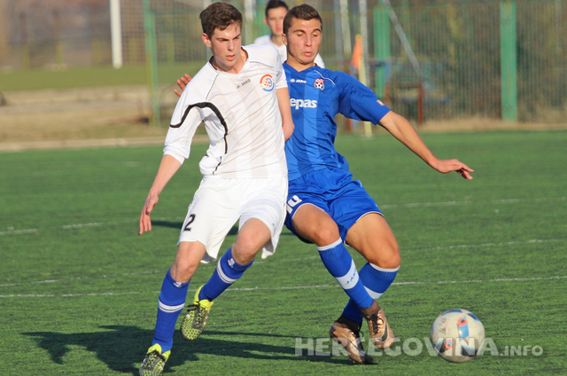 Juniori Širokog Brijega sa osmicom ispratili Dugopolje