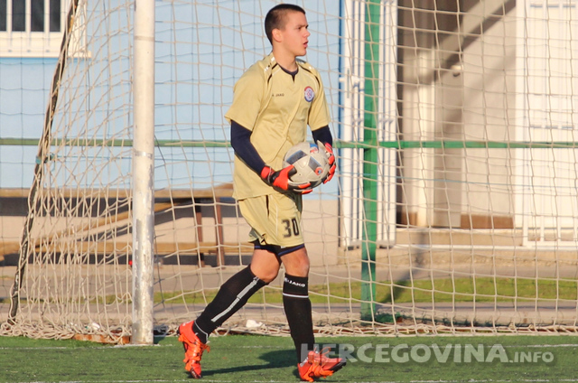 Juniori Širokog Brijega sa osmicom ispratili Dugopolje