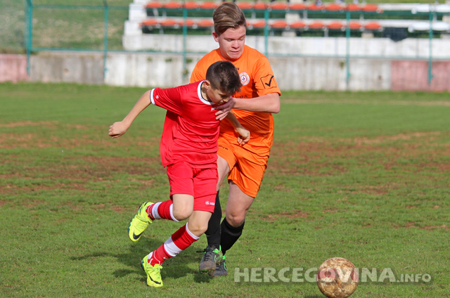 Pioniri Splita slavili protiv GOŠK-a (KG), kadeti GOŠK-a u posljednjoj minuti osvojili bod
