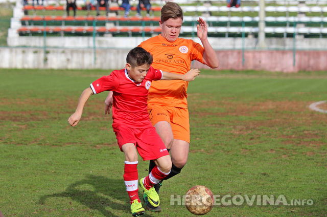 Pioniri Splita slavili protiv GOŠK-a (KG), kadeti GOŠK-a u posljednjoj minuti osvojili bod