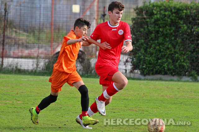 Pioniri Splita slavili protiv GOŠK-a (KG), kadeti GOŠK-a u posljednjoj minuti osvojili bod