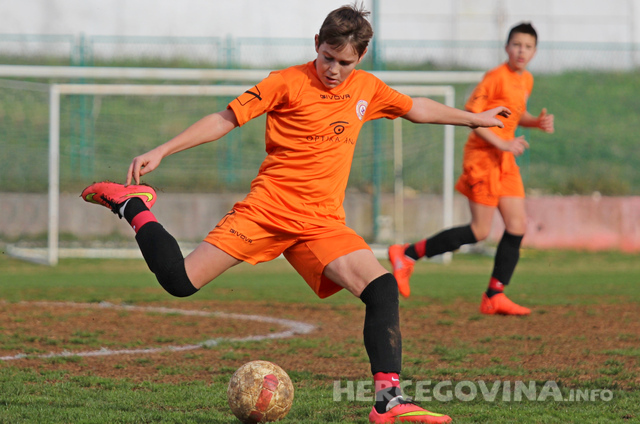 Pioniri Splita slavili protiv GOŠK-a (KG), kadeti GOŠK-a u posljednjoj minuti osvojili bod