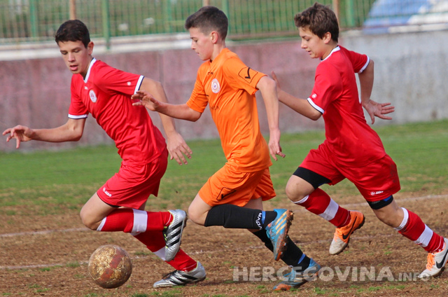 Pioniri Splita slavili protiv GOŠK-a (KG), kadeti GOŠK-a u posljednjoj minuti osvojili bod