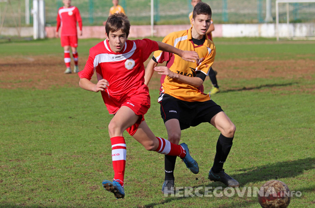 Pioniri Splita slavili protiv GOŠK-a (KG), kadeti GOŠK-a u posljednjoj minuti osvojili bod