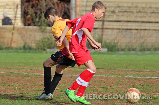 Pioniri Splita slavili protiv GOŠK-a (KG), kadeti GOŠK-a u posljednjoj minuti osvojili bod