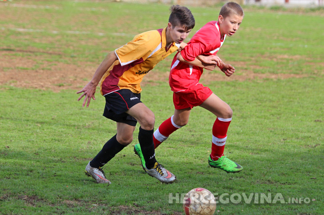 Pioniri Splita slavili protiv GOŠK-a (KG), kadeti GOŠK-a u posljednjoj minuti osvojili bod