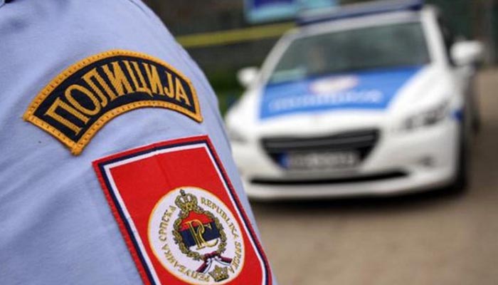 NAPAD NA NOVINARE I LGBT AKTIVISTE Nagrnulo 30 huligana, policija nije htjela pomoći