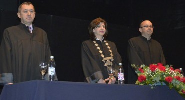 Mostar: Promovirani diplomanti Ekonomskog fakulteta
