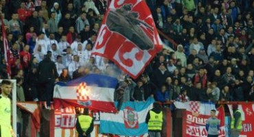 Hrvatski državljani zapalili hrvatsku zastavu na utakmici u Srbiji