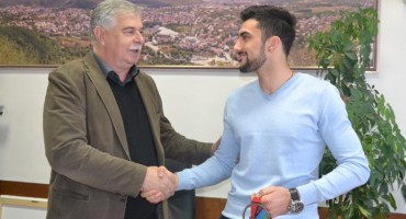 Upriličen prijem Anđela Kvesića, osvajača svjetske bronce u karateu!