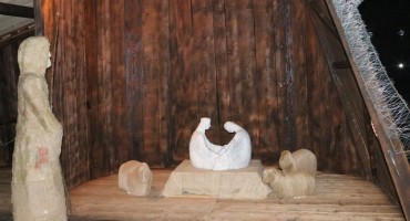 Mostar: Pogledajte jaslice na Trgu hrvatskih velikana